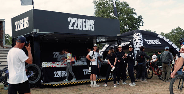 226ERS en The Traka: presencia en carrera, expo y podios de nuestros embajadores